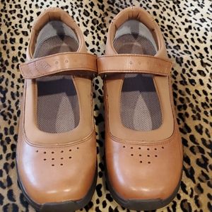 DREW  Brown/Tan Leather Mary Jane Shoes